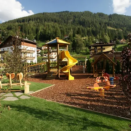 Hotel Adler Clubresidence 4*